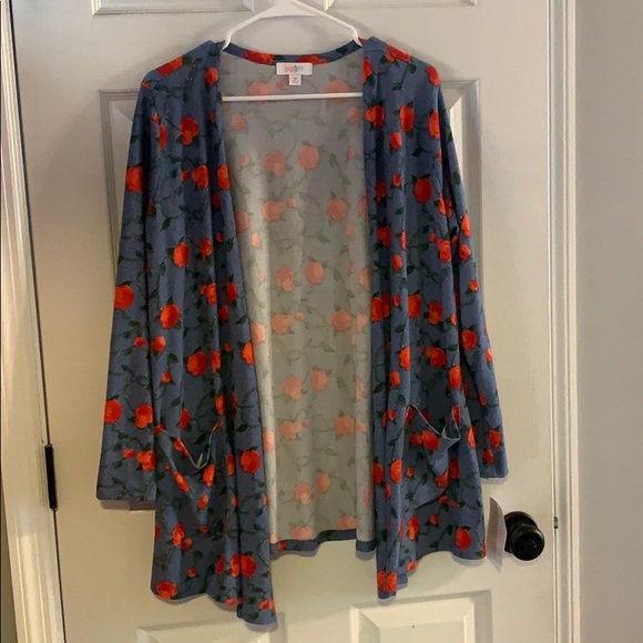 Lularoe Caroline - Picture 2 of 5